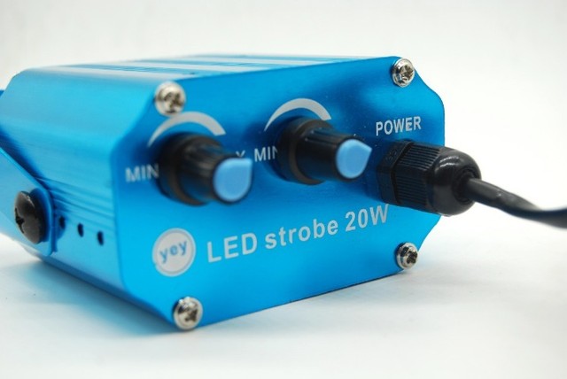 Mini Strobo Led 20w Bivolt - Foto 3