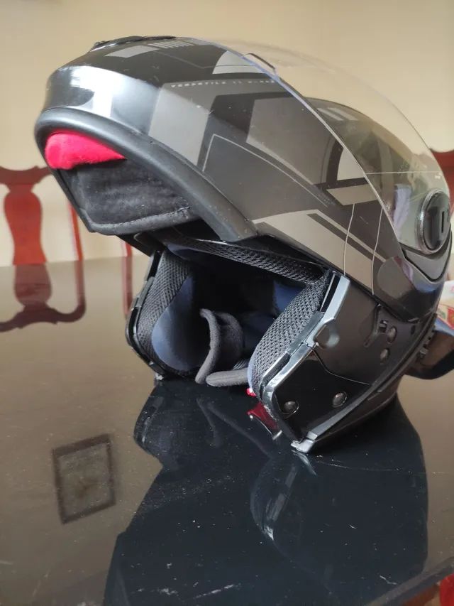 Capacete Pells articulado