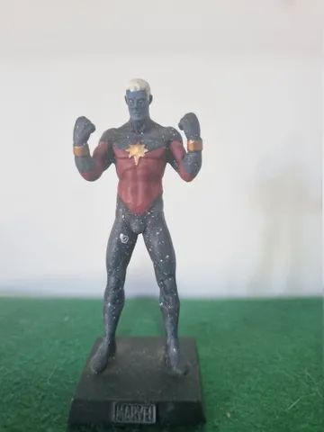 Miniatura Eaglemoss Capitão Marvel