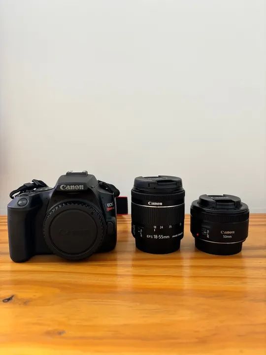 Canon EOS Rebel SL3 + Lentes 18-55mm e 50mm