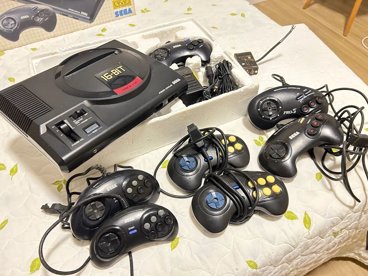 Mega Drive original na Caixa 