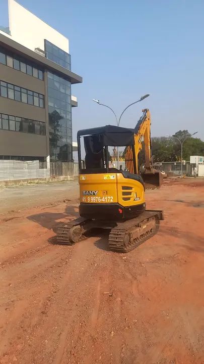 Mini Escavadeira -  Para Obras e Demolições - Foto 3