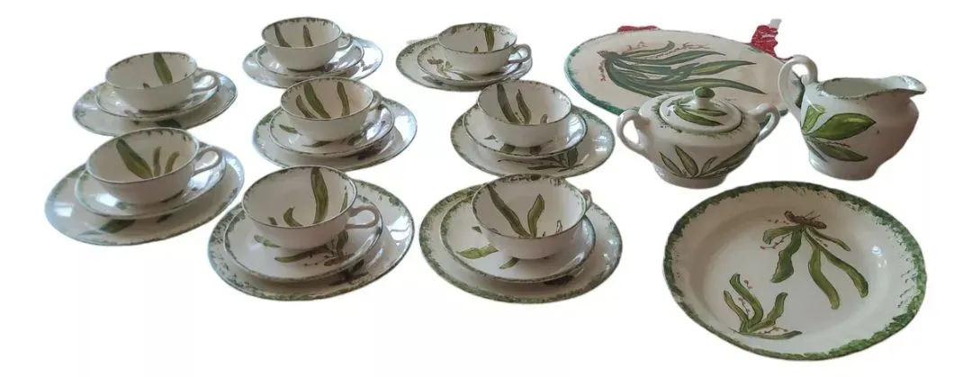 Conjunto de Chá em Porcelana com Desenho de Folhas - 6 Pessoas