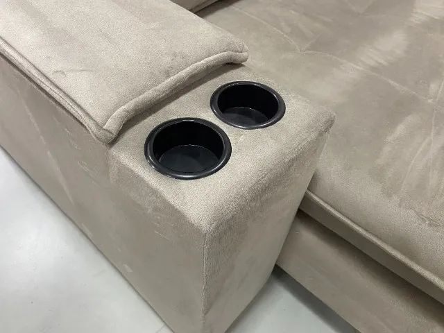? Black Friday: Sofá Retrátil 2,90m em Veludo com Porta-Copos! ? - Foto 4