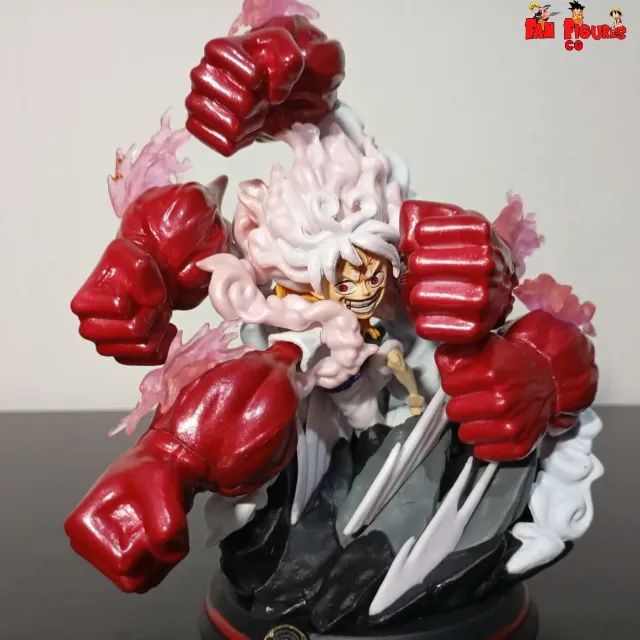 Action figure Luffy fight