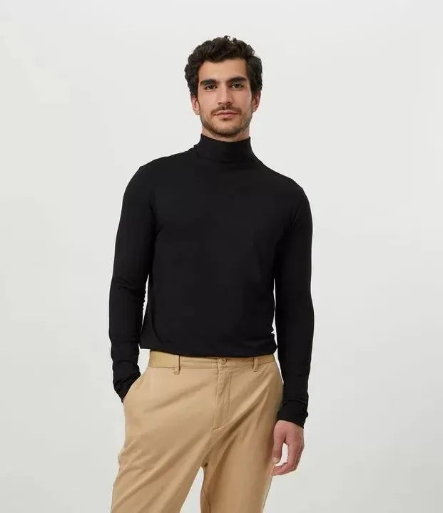 Camisa masculina gola alta sofisticada