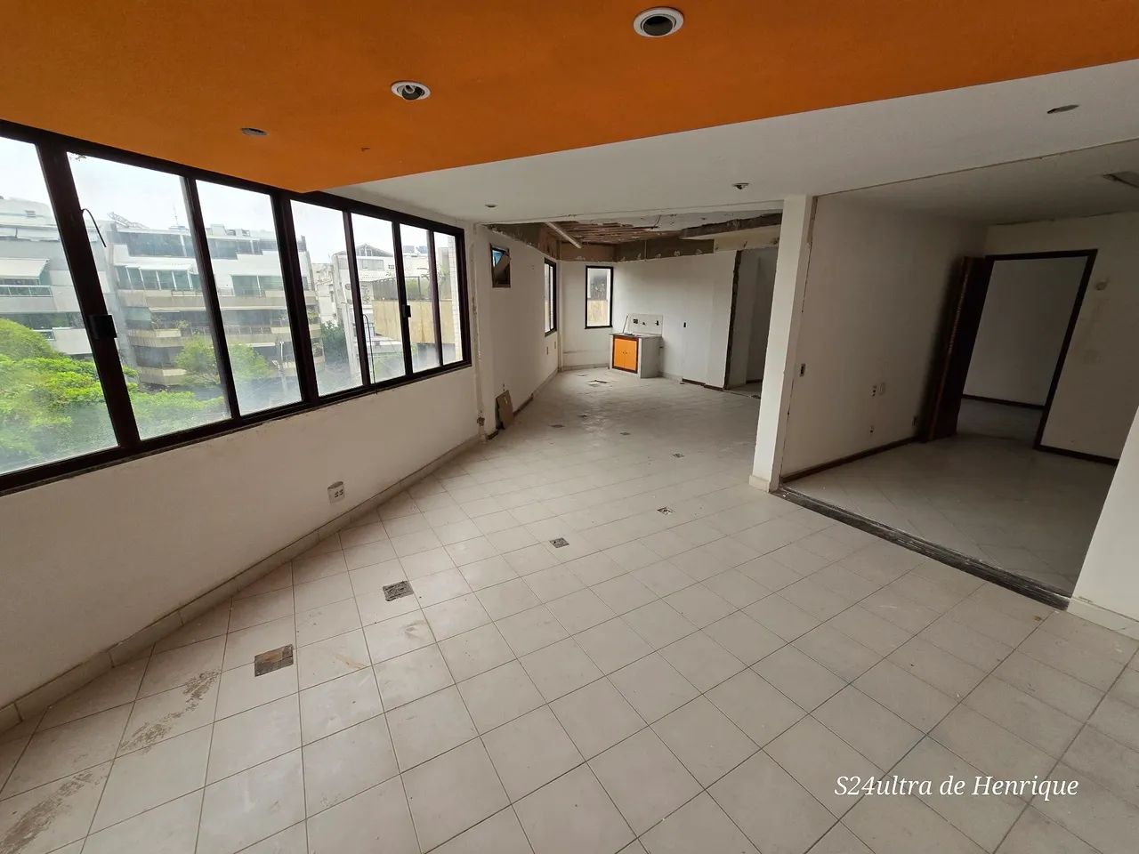 03 Salas Comerciais - Avenida Olegário Maciel - Foto 8