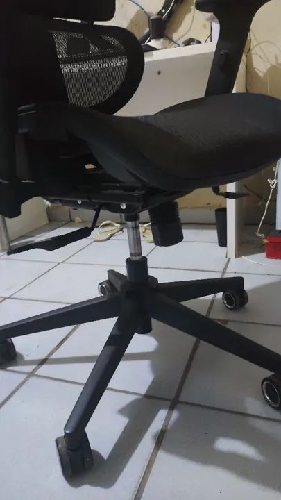 Cadeira Ergonomica DT3 Alera+