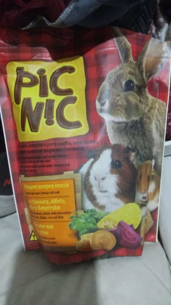 Ração Pic Nic para Roedores - vendo ou troco por ração de coelho filhote ou feno.
