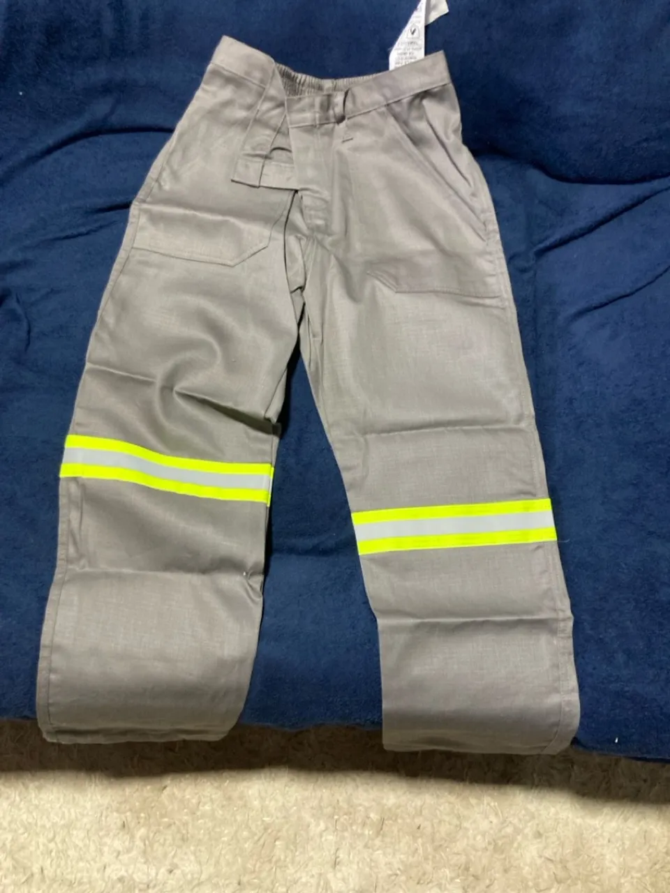 Calça e camisa para eletricista risco 2 Cinza com Detalhes Refletivos