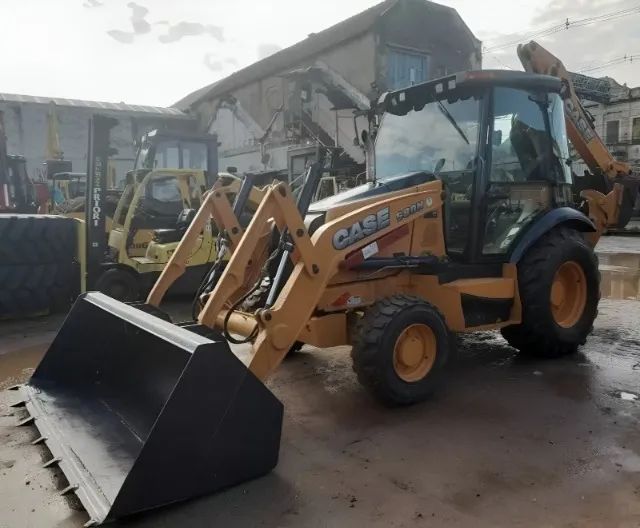 Retroescavadeira case 580n ano 2015 - Foto 2
