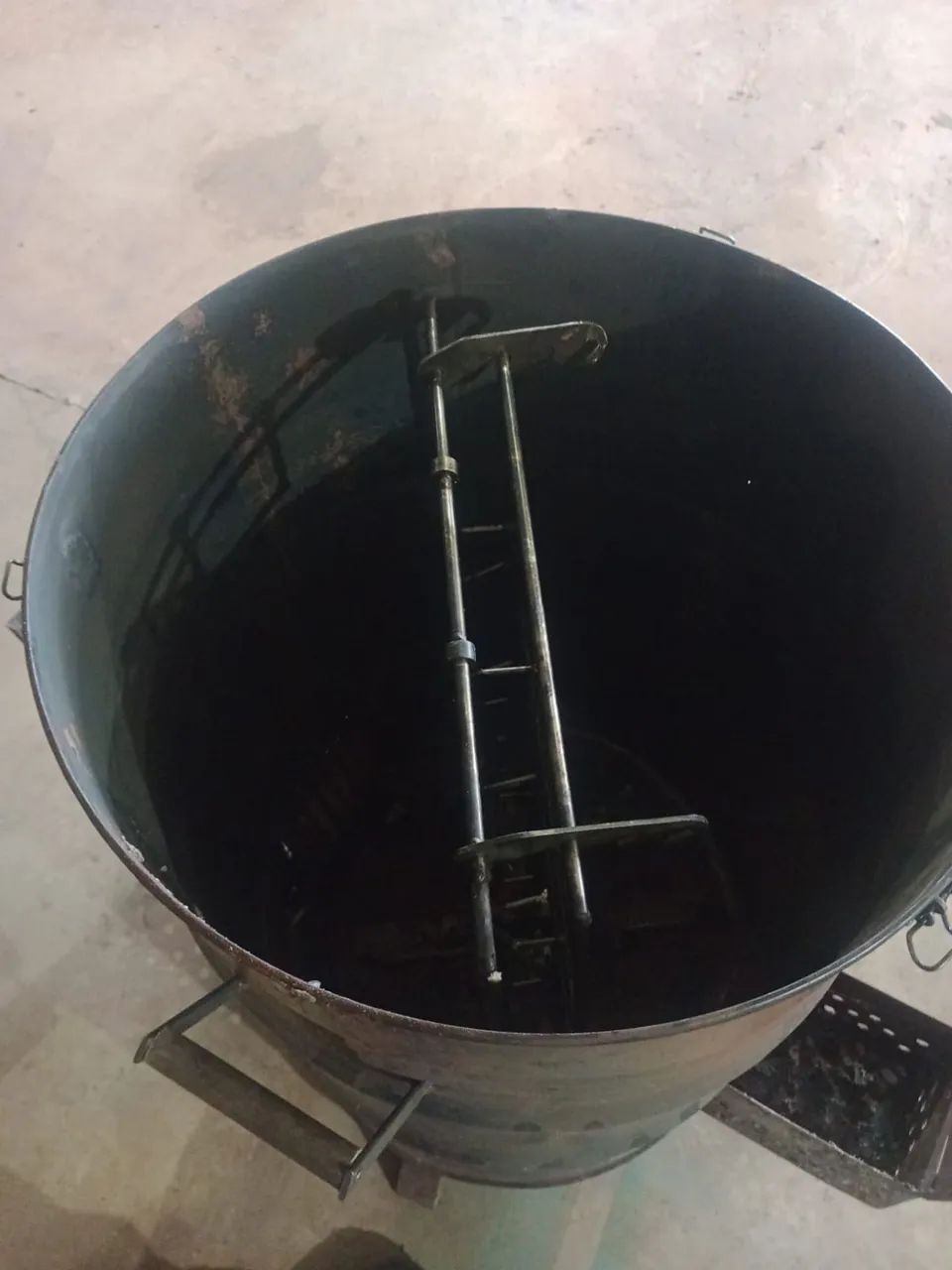 Alugo forno para costelão 200 litros - Foto 3