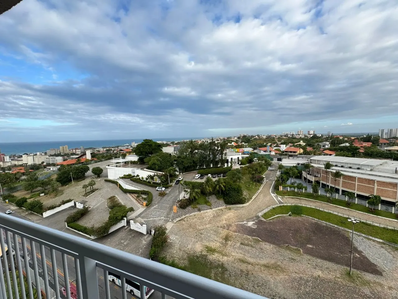 Imóvel para aluguel tem 51 metros quadrados com 2 quartos em Vicente Pinzon - Fortaleza -