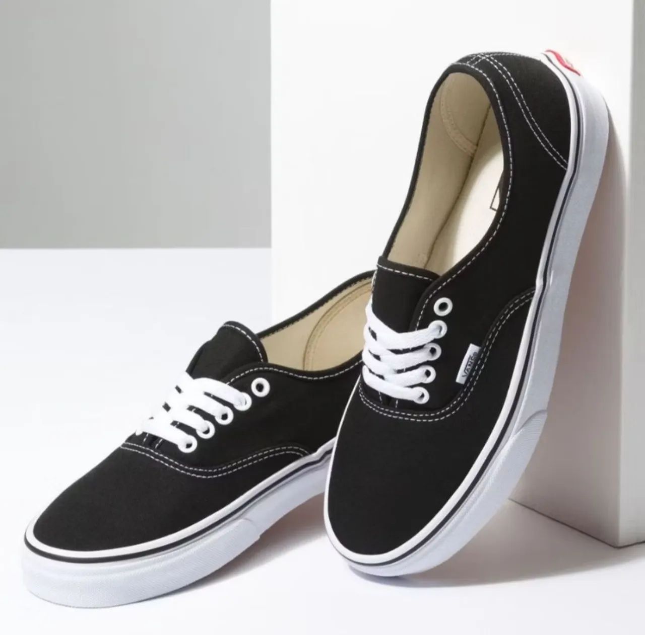 Tênis Vans Authentic Preto