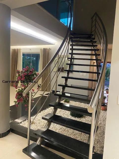 Casa em Condomínio para Locação em Uberlândia, Aclimação, 4 dormitórios, 2 suítes, 4 banhe