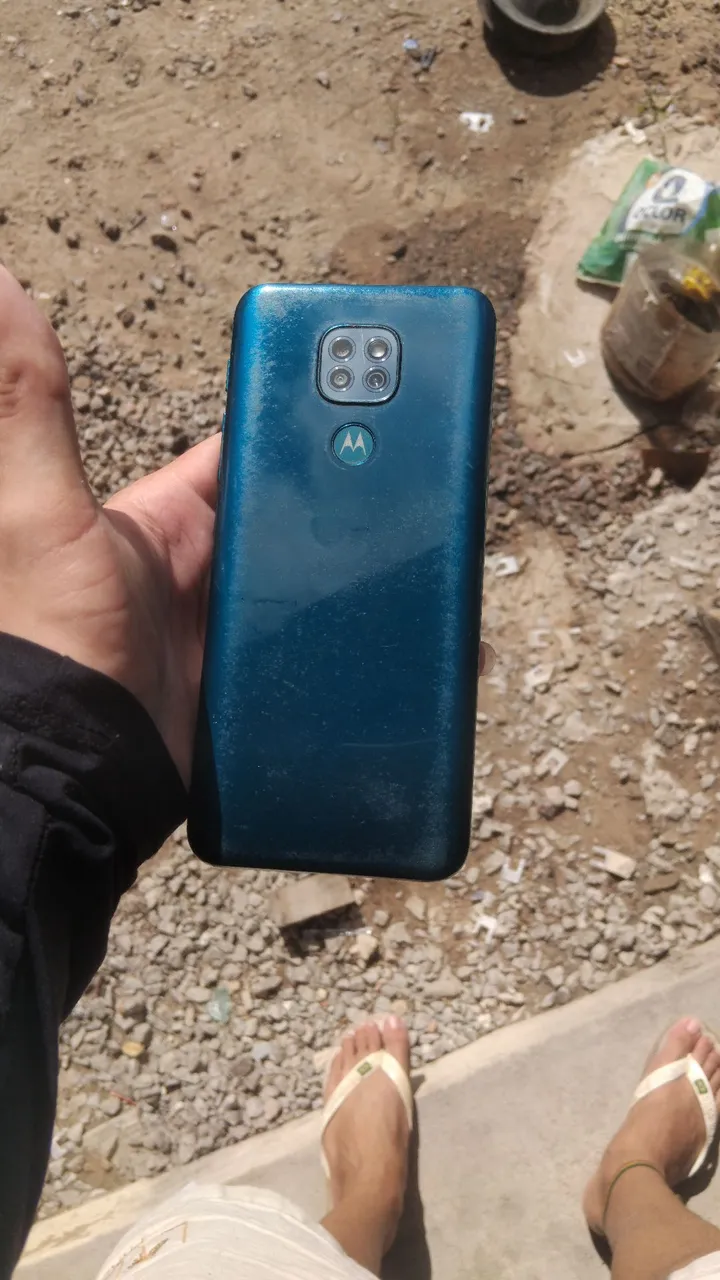 Motorola EDG 20