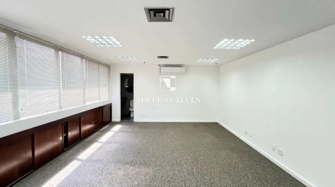 Sala comercial para locação no Campo Belo com 180 m²
