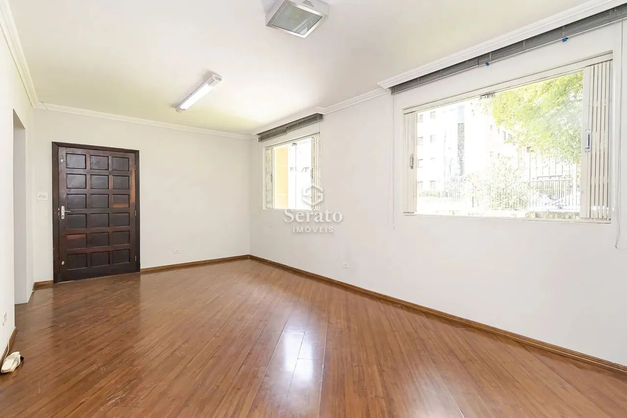 Casa comercial em ótima localização - Foto 2