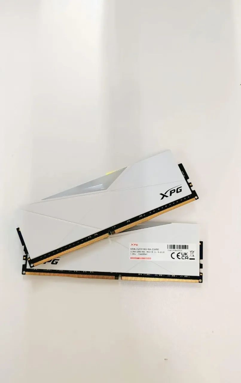 Memória RAM XPG Spectrix D50 RGB, 32GB (2x16GB), 3200MHz, DDR4, CL16, Branco - AX4U320016G - Foto 2