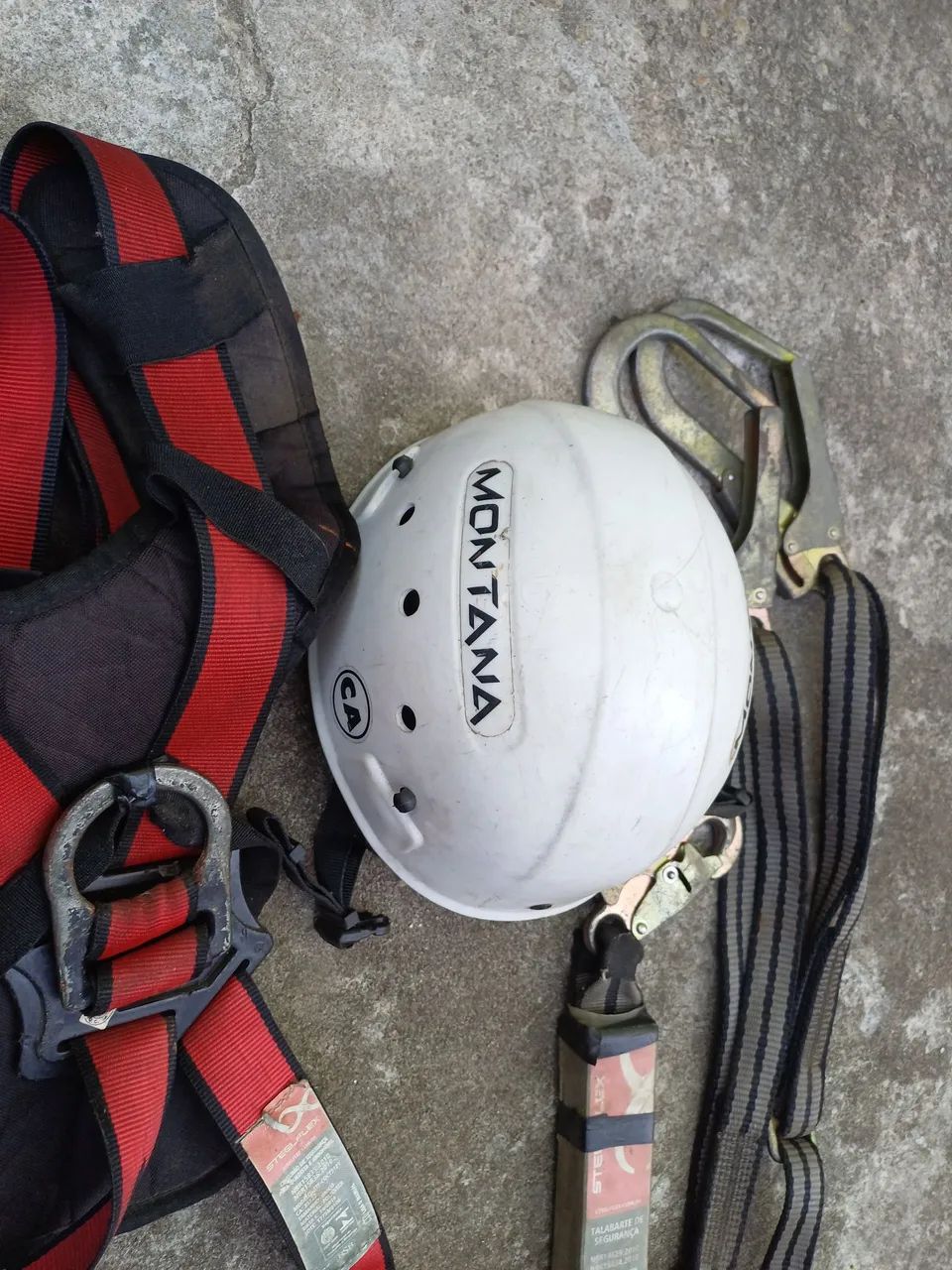 Cinto de segurança para trabalho e capacete Montana