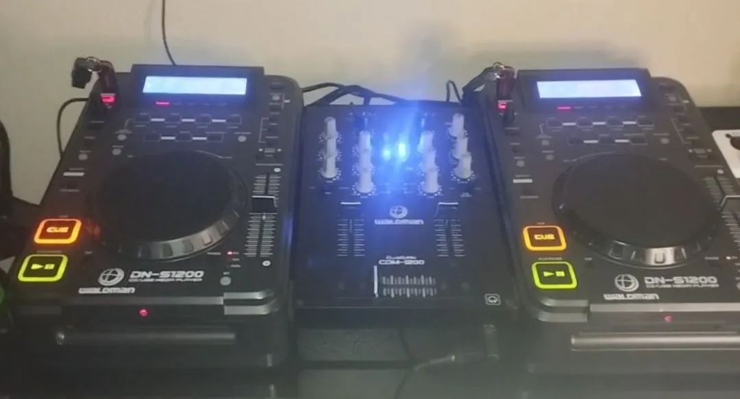 Kit CDJS Waldman DN-S1200 e Mixer Waldman DN-S1200. Troco em controladora  - Foto 2