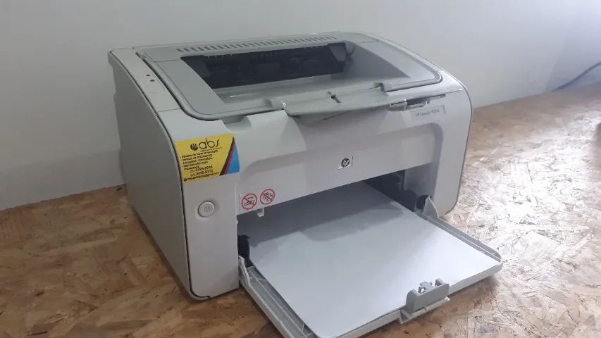 Impressora a laser Hp P1005 em excelente estado com um toner novo e garantia  - Foto 4