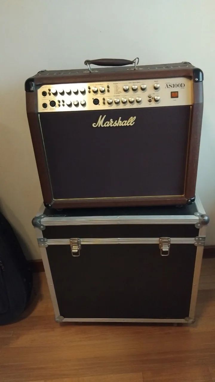Amplificador para violão Marshall AS100D - com case sólido