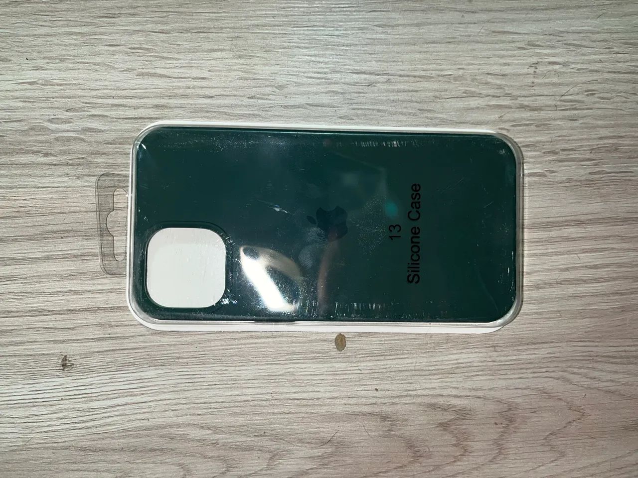 Capinha de silicone iPhone 1364315882182146120