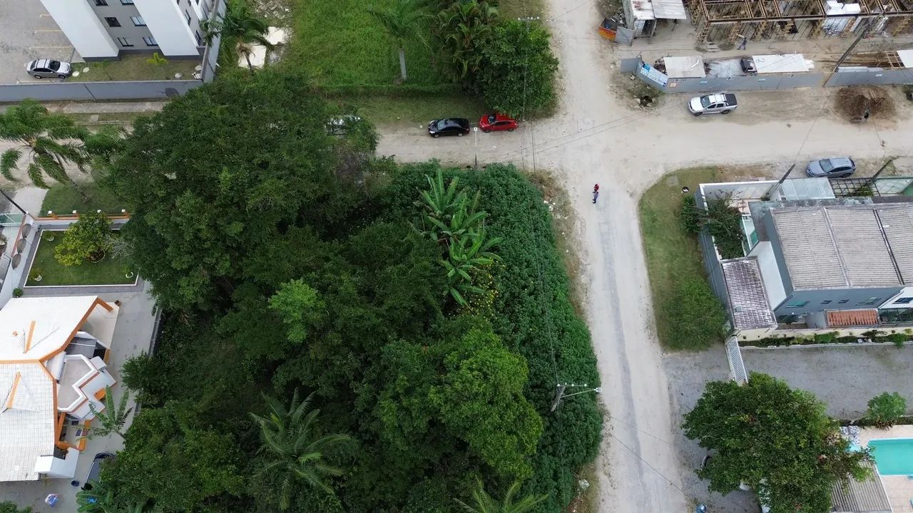 Lote/Terreno para venda com 392 metros quadrados em Caioba - Matinhos - Paraná