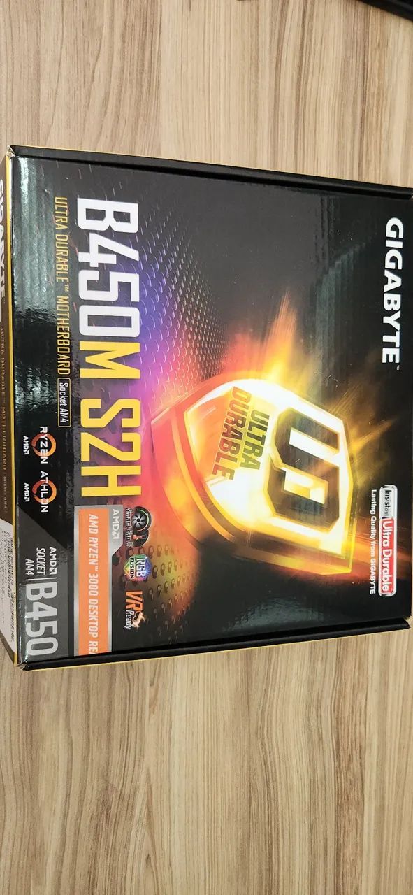 Placa-Mãe Gigabyte B450M S2H