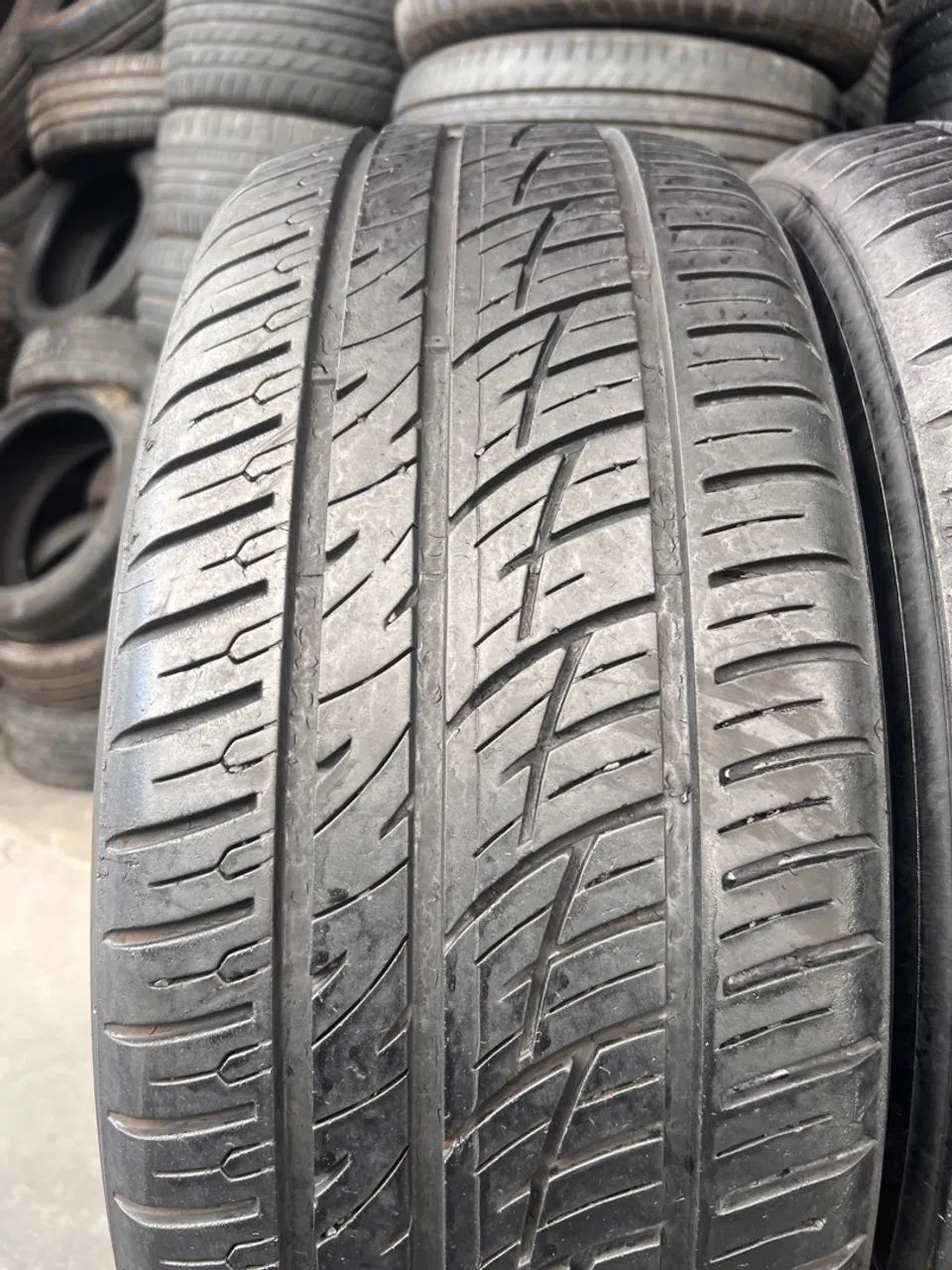 PNEUS ARO 19 - 235/55R19 DELINTE DESERT STORM - Foto 4
