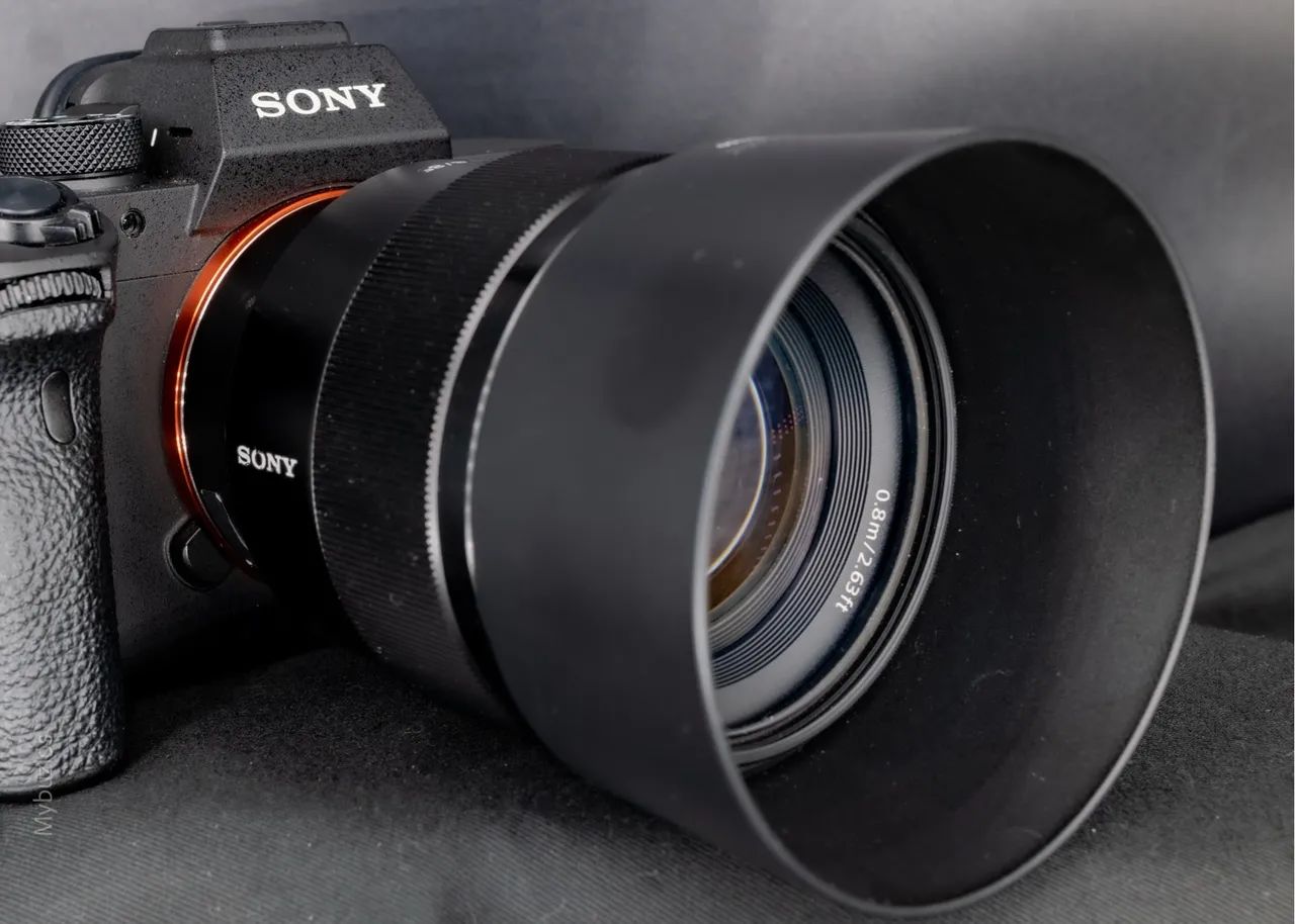 Lente Sony FE 1.8/85mm - Ótima para retratos! - Foto 4