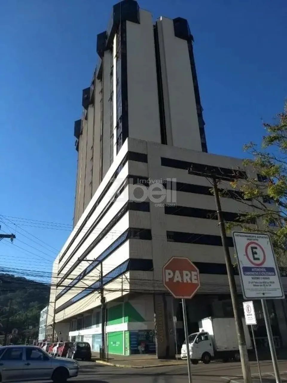 SALA no CENTRO com 0 quartos para LOCAÇÃO, 42 m² - Foto 2