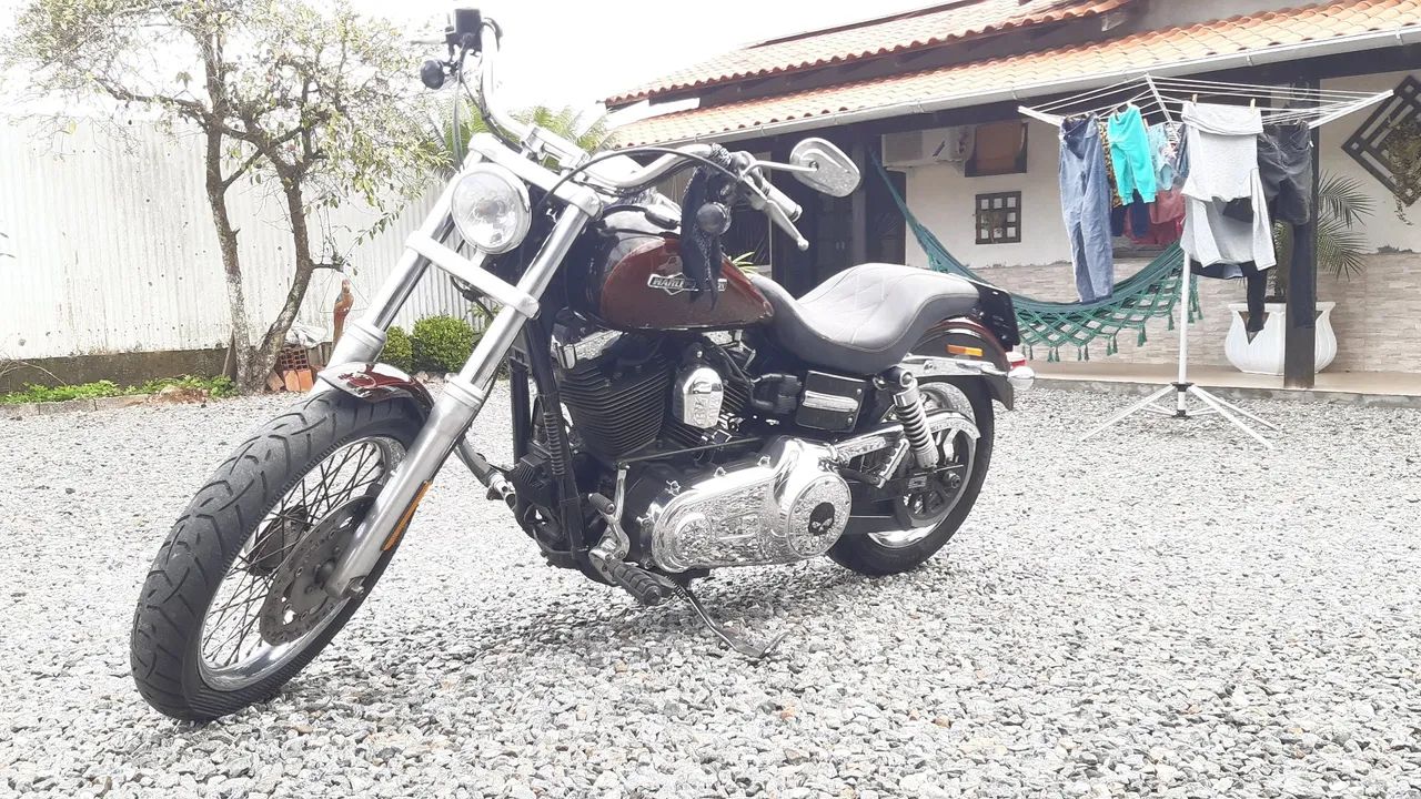 Harley-Davidson Super Glide Custom 2011 - 1453255163 | OLX