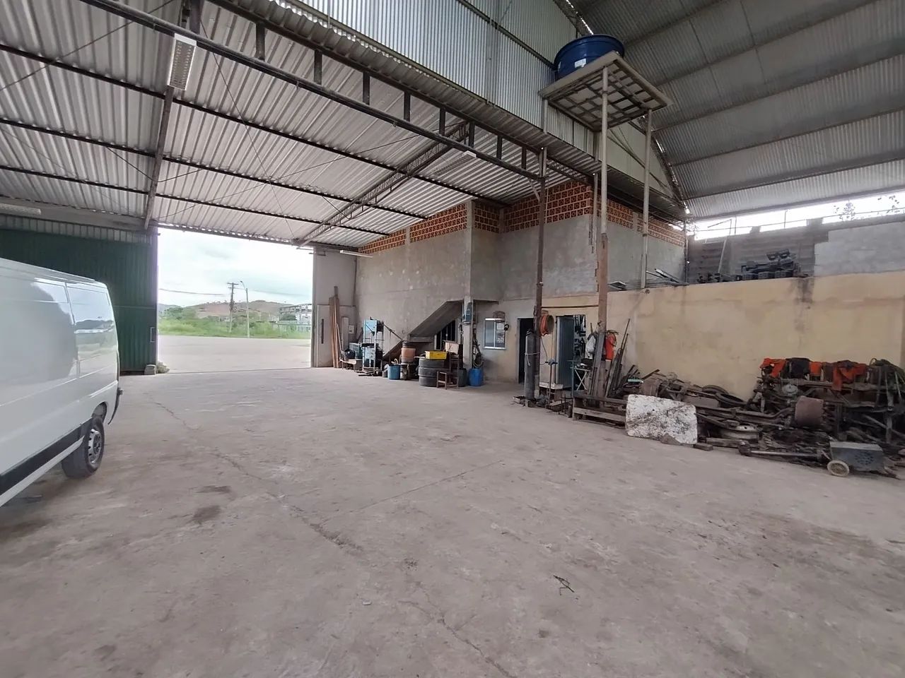 Alugo Galpão 1000m2 - Itaboraí  - Foto 5
