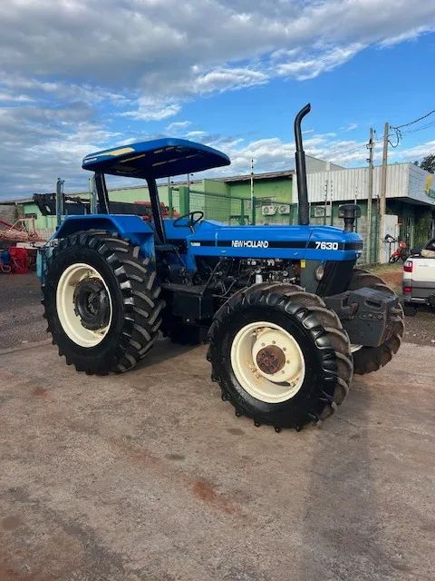 New Holland 7630 4x4 ano 2007 - Foto 2