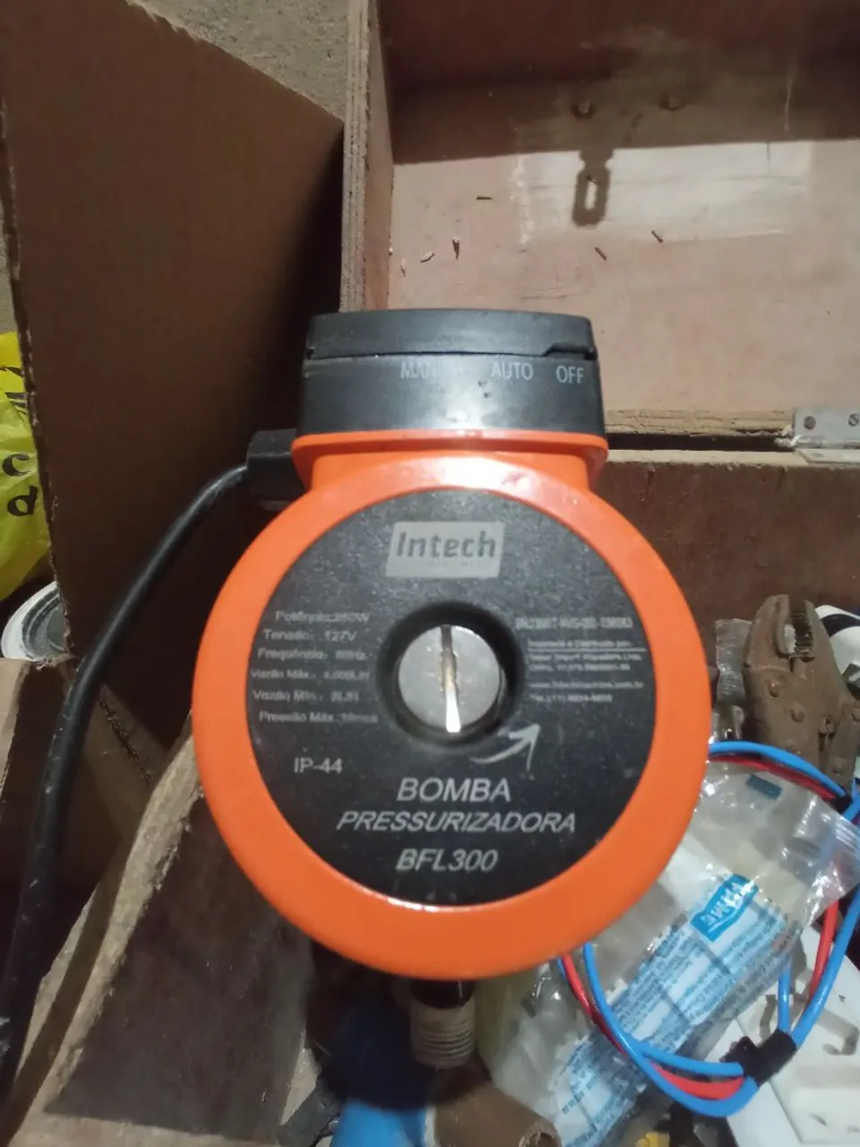 Bomba Pressurizadora Intech BFL300