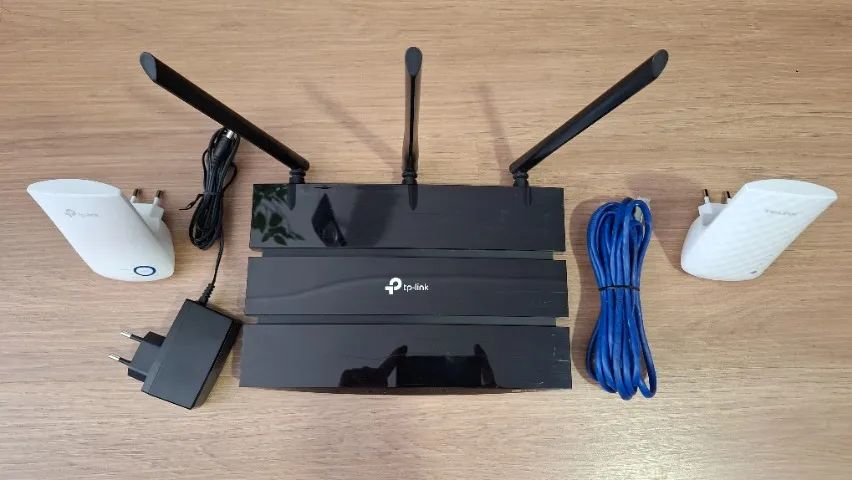 Kit Rede Wi-Fi TP-Link - Roteador AC1750 + 2 Repetidores - Foto 2