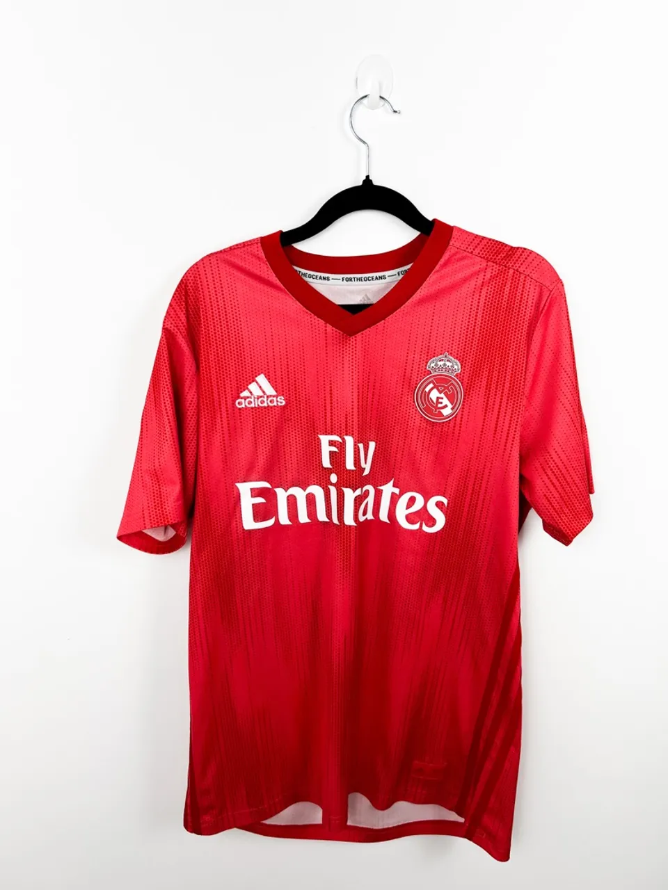 Camisa Adidas Real Madrid Vermelha - Edição Especial