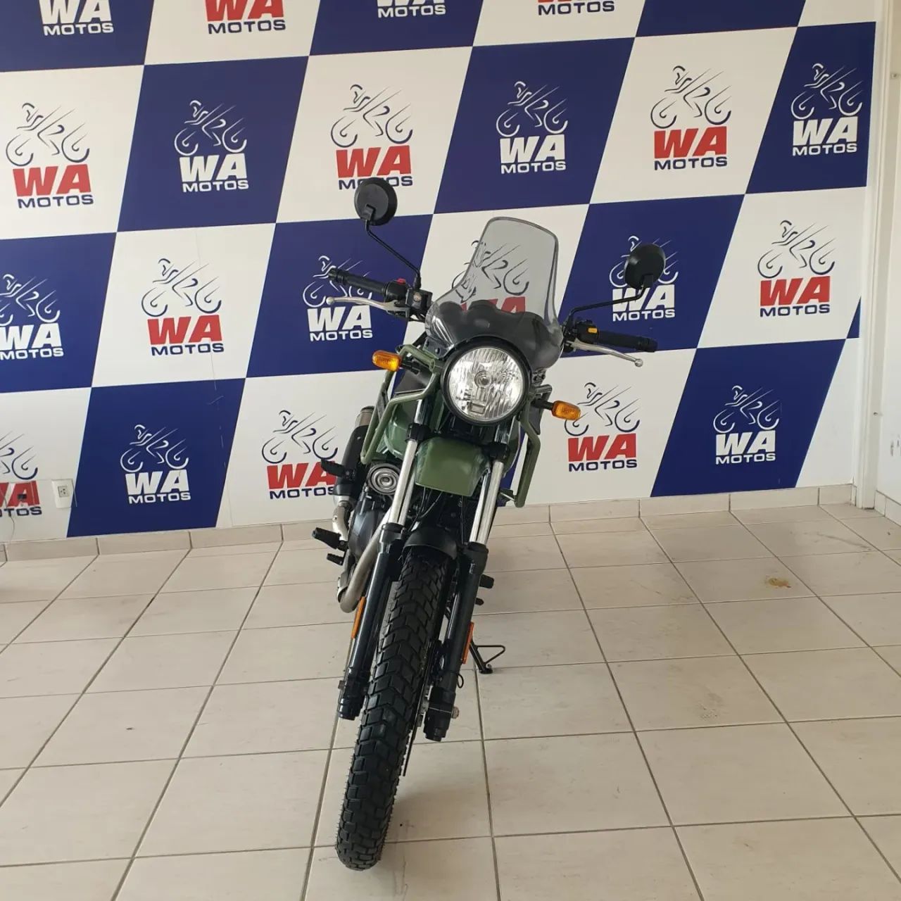 ROYAL ENFIELD HIMALAYAN VERDE 2023 - Foto 5