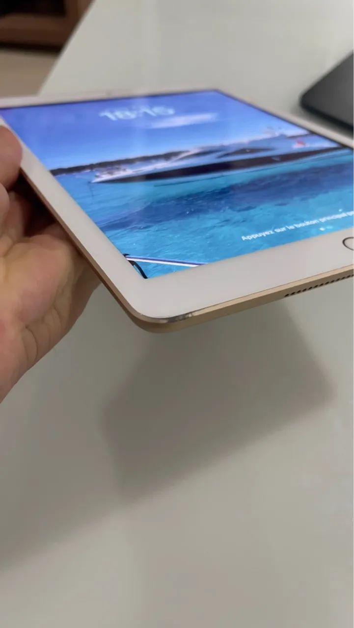 iPad 5 Wi-Fi 32GB Dourado. - Foto 4