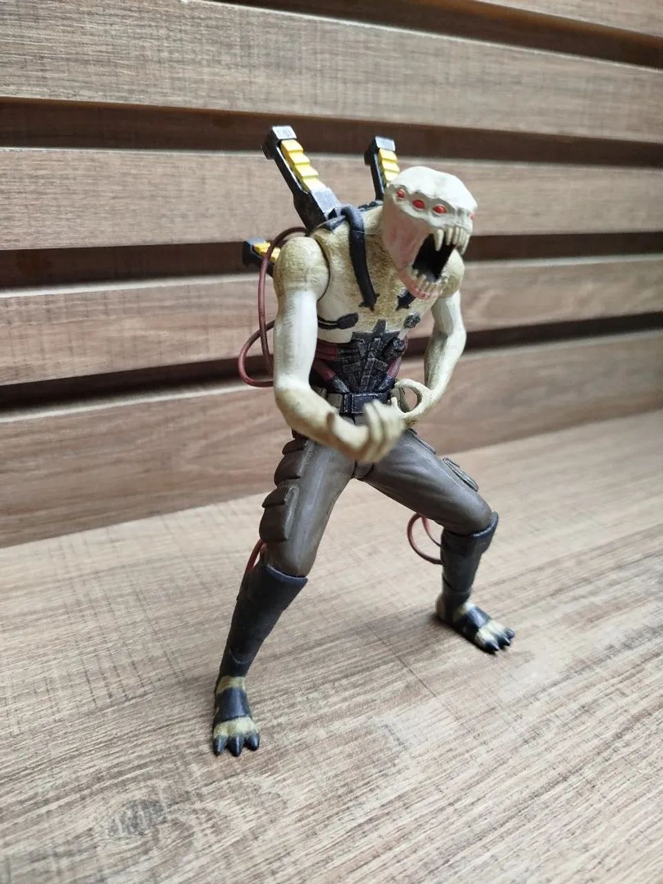 Action Figure Chimera Advanced Hybrid - Resistance 2 (Playstation) - Foto 2
