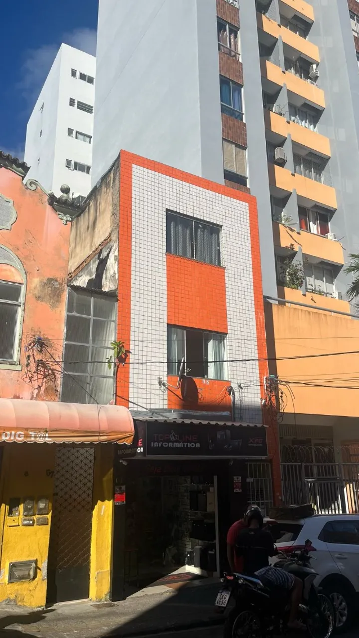 Prédio residencial/comercial 300m2 loja e apartamentos direto com proprietário 