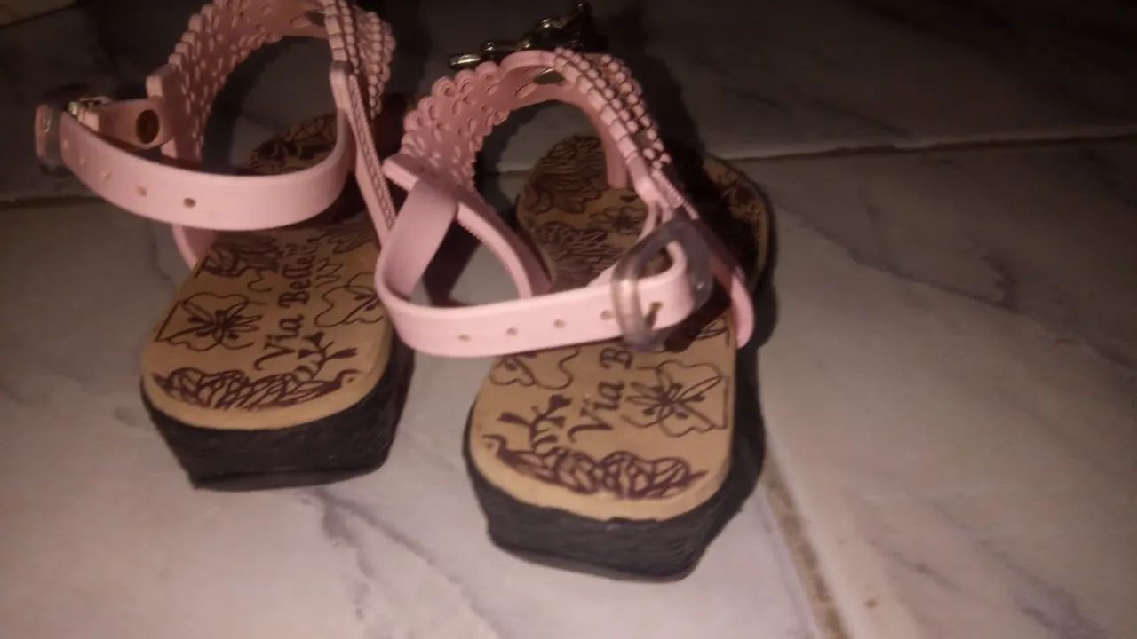 Sandálias  borboletas - Rosa - Foto 2