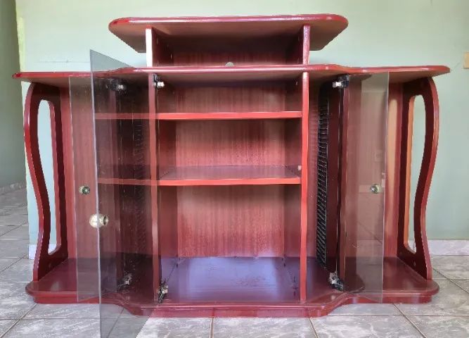 Rack de TV funcional com design vintage - Foto 2