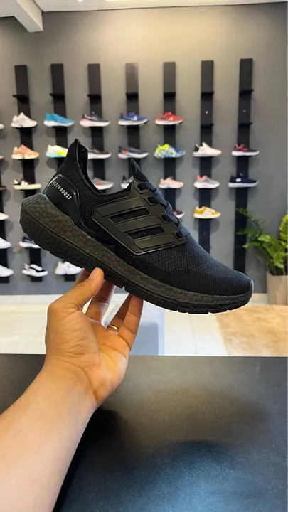 Tênis Adidas Ultraboost Preto