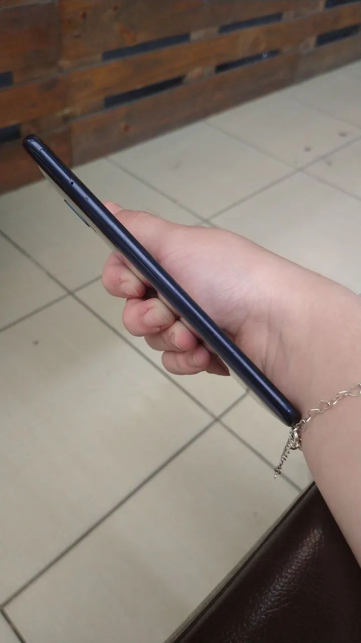 Samsung A20 novo azul, 32gb aceito cartão+taixa - Foto 4