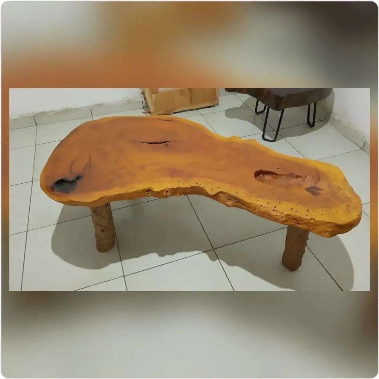 Mesa de Centro Rústica em Madeira Maciça - Foto 3