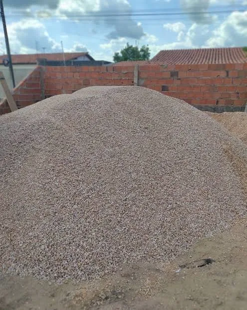 Areia, seixo, barro