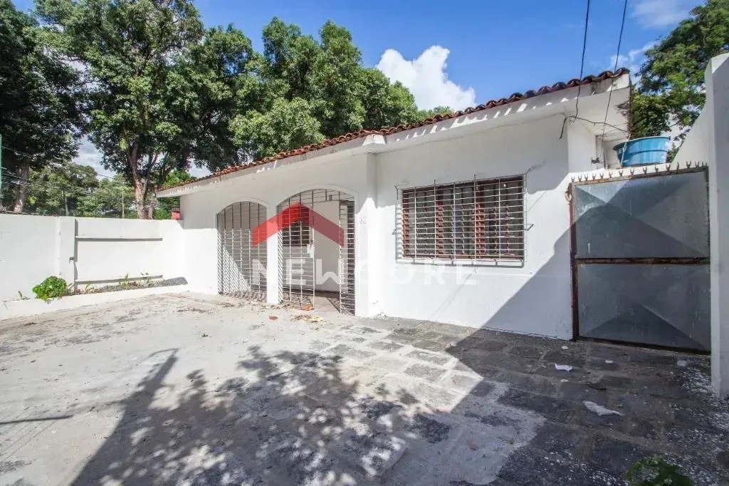 Casa em Rua Dom Manoel Pereira - Santo Amaro - Recife/PE